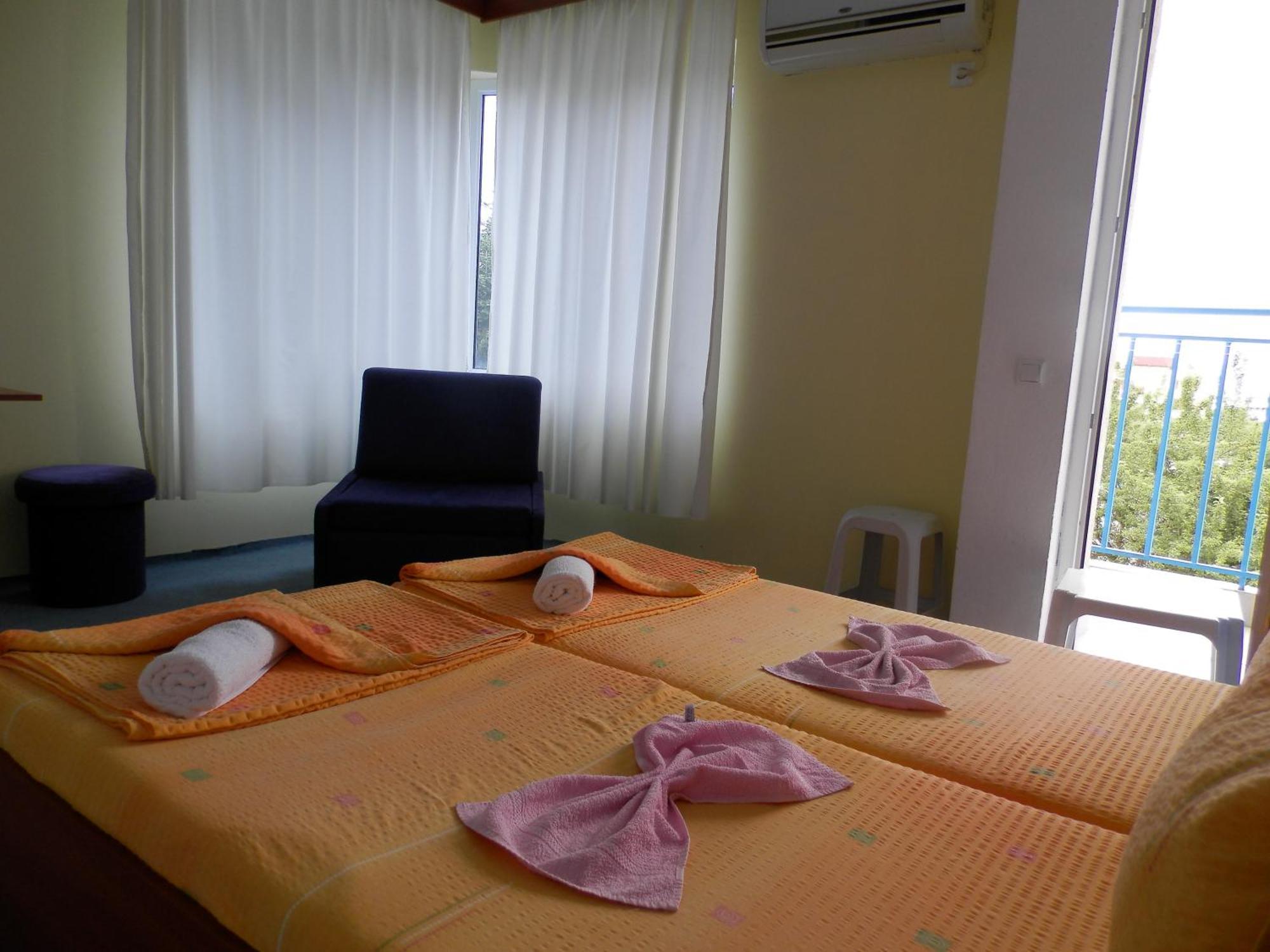 Hotel North Приморско Экстерьер фото